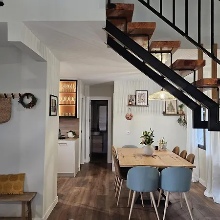 La Pinona - Acogedor En Estribaciones De La Sierra De Gredos - Casa 6 Personas Con Piscina En Avila Эль-Тьембло