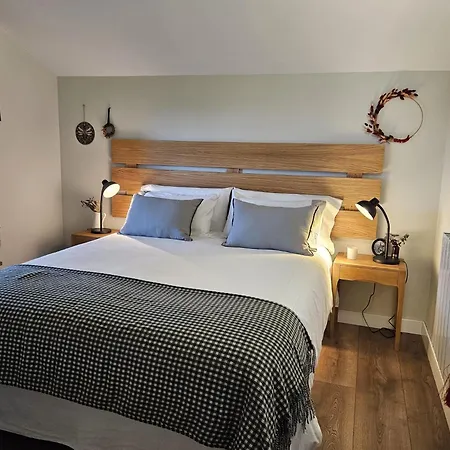 La Pinona - Acogedor En Estribaciones De La Sierra De Gredos - Casa 6 Personas Con Piscina En Avila